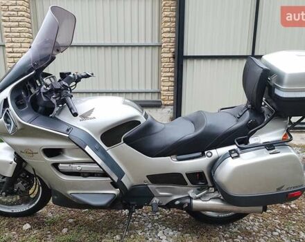 Серый Хонда ST 1100 Pan European, объемом двигателя 1.08 л и пробегом 66 тыс. км за 4700 $, фото 10 на Automoto.ua