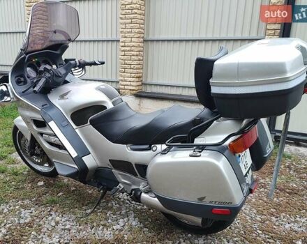 Серый Хонда ST 1100 Pan European, объемом двигателя 1.08 л и пробегом 66 тыс. км за 4700 $, фото 11 на Automoto.ua