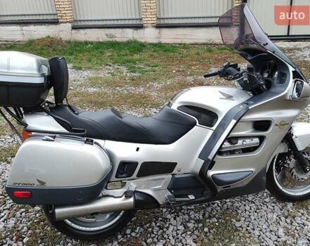 Серый Хонда ST 1100 Pan European, объемом двигателя 1.08 л и пробегом 66 тыс. км за 4700 $, фото 9 на Automoto.ua