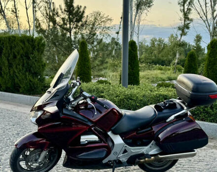 Красный Хонда ST 1300 Pan European, объемом двигателя 1.3 л и пробегом 39 тыс. км за 6900 $, фото 4 на Automoto.ua