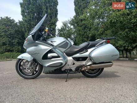 Хонда ST 1300 Pan European, об'ємом двигуна 0 л та пробігом 85 тис. км за 6800 $, фото 1 на Automoto.ua