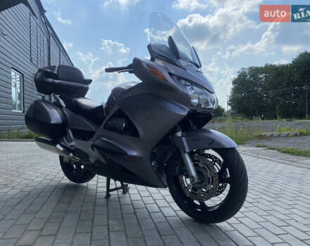 Серый Хонда ST 1300 Pan European, объемом двигателя 0 л и пробегом 56 тыс. км за 6300 $, фото 8 на Automoto.ua