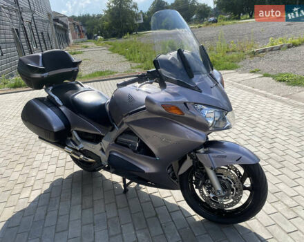 Серый Хонда ST 1300 Pan European, объемом двигателя 0 л и пробегом 56 тыс. км за 6300 $, фото 33 на Automoto.ua