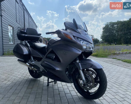 Серый Хонда ST 1300 Pan European, объемом двигателя 0 л и пробегом 56 тыс. км за 6300 $, фото 7 на Automoto.ua