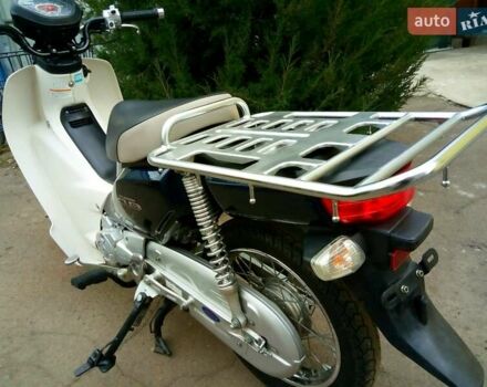 Хонда Super Cub 50, объемом двигателя 4.99 л и пробегом 11 тыс. км за 1000 $, фото 6 на Automoto.ua