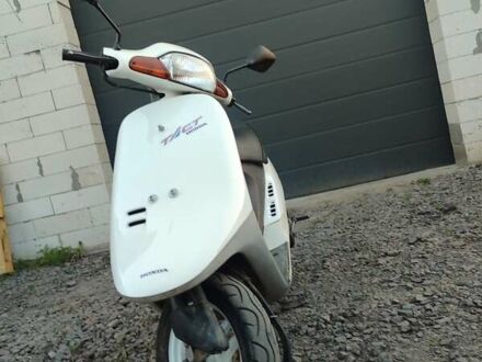 Хонда Tact AF-18 1999 в Люботине на Automoto.ua Хонда Tact AF-18, объемом двигателя 0 л и пробегом 200 тыс. км за 287 $, фото 1 на Automoto.ua