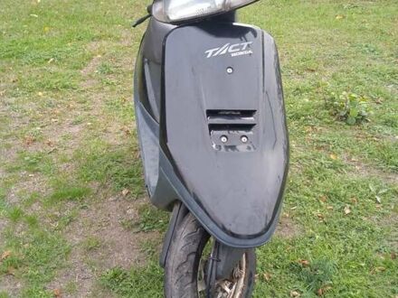 Хонда Tact AF-24 1993 в Пятихатках на Automoto.ua Хонда Tact AF-24, объемом двигателя 49.9 л и пробегом 800 тыс. км за 260 $, фото 1 на Automoto.ua