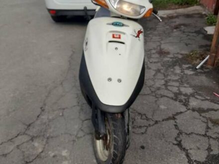 Белый Хонда Tact AF-30, объемом двигателя 0.05 л и пробегом 100 тыс. км за 280 $, фото 1 на Automoto.ua