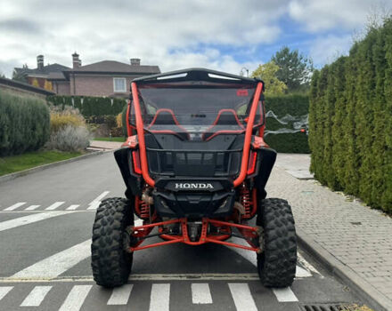 Красный Хонда Talon 1000, объемом двигателя 1 л и пробегом 6 тыс. км за 23500 $, фото 5 на Automoto.ua