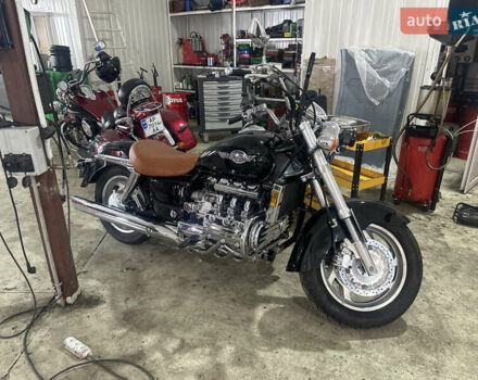 Чорний Хонда Valkyrie 1500, об'ємом двигуна 1.5 л та пробігом 18 тис. км за 12800 $, фото 1 на Automoto.ua
