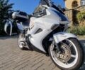 Белый Хонда VFR 800F Interceptor, объемом двигателя 0.8 л и пробегом 81 тыс. км за 5500 $, фото 9 на Automoto.ua
