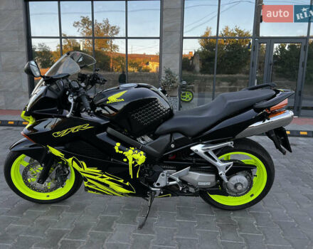Чорний Хонда VFR 800F Interceptor, об'ємом двигуна 0.78 л та пробігом 60 тис. км за 4500 $, фото 8 на Automoto.ua