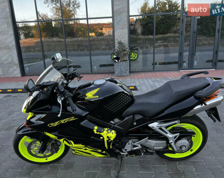 Чорний Хонда VFR 800F Interceptor, об'ємом двигуна 0.78 л та пробігом 60 тис. км за 4500 $, фото 16 на Automoto.ua