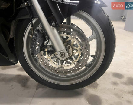 Черный Хонда VFR 800F Interceptor, объемом двигателя 0.8 л и пробегом 66 тыс. км за 5200 $, фото 8 на Automoto.ua