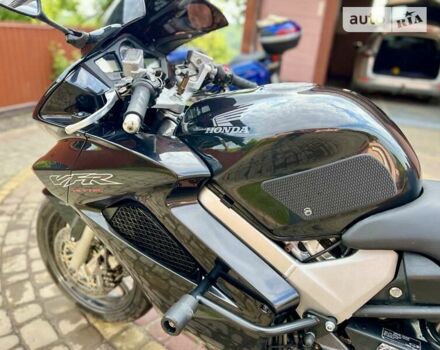 Чорний Хонда VFR 800F Interceptor, об'ємом двигуна 0.78 л та пробігом 51 тис. км за 5300 $, фото 5 на Automoto.ua