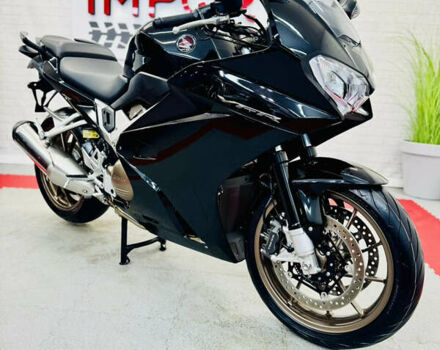 Чорний Хонда VFR 800F Interceptor, об'ємом двигуна 0.8 л та пробігом 1 тис. км за 10500 $, фото 29 на Automoto.ua