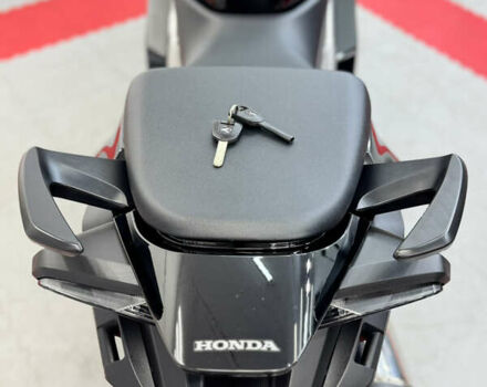 Чорний Хонда VFR 800F Interceptor, об'ємом двигуна 0.8 л та пробігом 1 тис. км за 10500 $, фото 30 на Automoto.ua