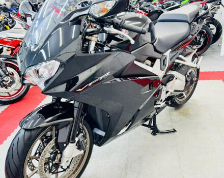 Чорний Хонда VFR 800F Interceptor, об'ємом двигуна 0.8 л та пробігом 1 тис. км за 10500 $, фото 10 на Automoto.ua