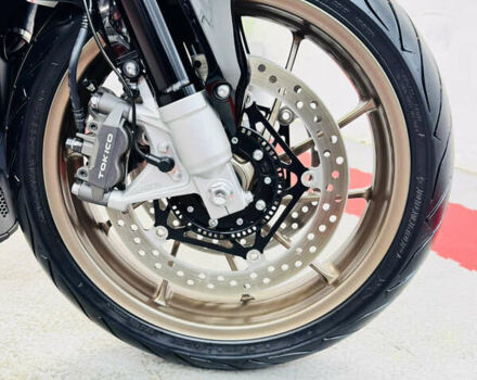 Чорний Хонда VFR 800F Interceptor, об'ємом двигуна 0.8 л та пробігом 1 тис. км за 10500 $, фото 11 на Automoto.ua