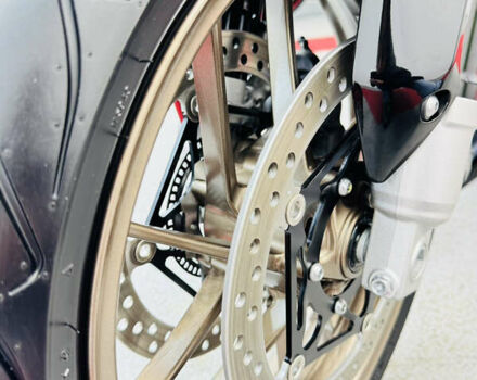 Чорний Хонда VFR 800F Interceptor, об'ємом двигуна 0.8 л та пробігом 1 тис. км за 10500 $, фото 15 на Automoto.ua