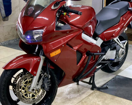 Красный Хонда VFR 800F Interceptor, объемом двигателя 0.8 л и пробегом 53 тыс. км за 3700 $, фото 3 на Automoto.ua