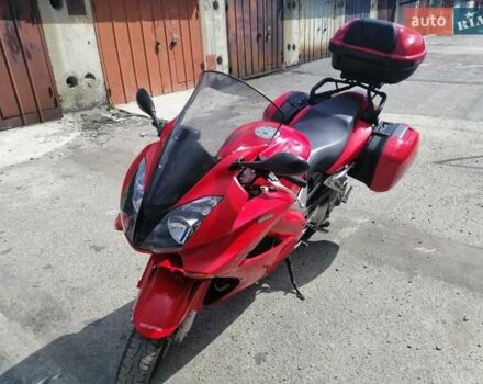 Красный Хонда VFR 800F Interceptor, объемом двигателя 0.78 л и пробегом 54 тыс. км за 5000 $, фото 2 на Automoto.ua