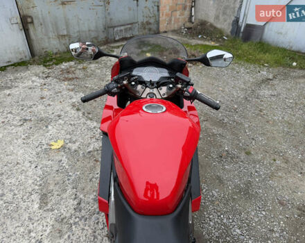 Хонда VFR 800F Interceptor 2015 у Києві на Automoto.ua Червоний Хонда VFR 800F Interceptor, об'ємом двигуна 0.8 л та пробігом 15 тис. км за 7900 $, фото 9 на Automoto.ua