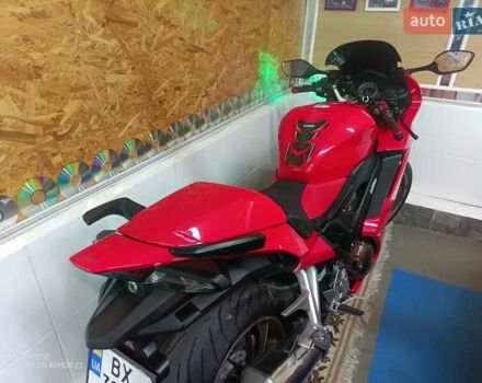 Червоний Хонда VFR 800F Interceptor, об'ємом двигуна 0.8 л та пробігом 15 тис. км за 10900 $, фото 11 на Automoto.ua