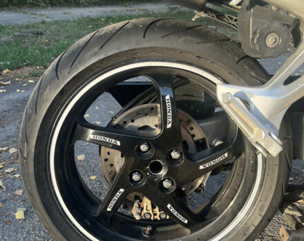 Хонда VFR 800F Interceptor, об'ємом двигуна 0.8 л та пробігом 8 тис. км за 4950 $, фото 16 на Automoto.ua