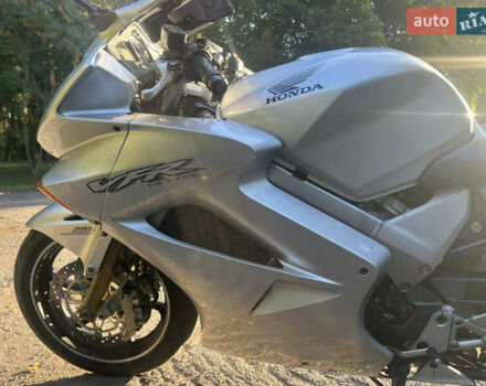 Хонда VFR 800F Interceptor, об'ємом двигуна 0.8 л та пробігом 8 тис. км за 4950 $, фото 14 на Automoto.ua