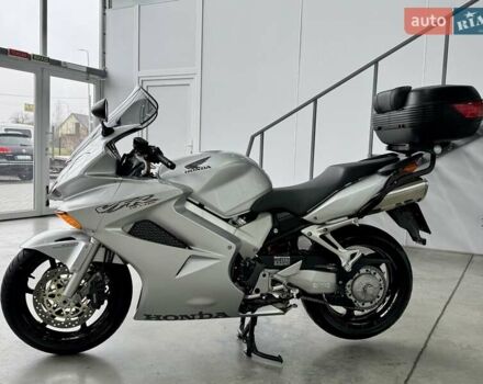 Хонда VFR 800F Interceptor, объемом двигателя 0.8 л и пробегом 38 тыс. км за 5599 $, фото 3 на Automoto.ua