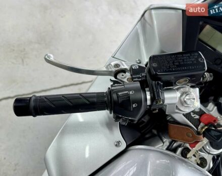 Хонда VFR 800F Interceptor, объемом двигателя 0.8 л и пробегом 38 тыс. км за 5599 $, фото 16 на Automoto.ua