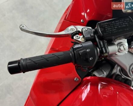 Хонда VFR 800F Interceptor, объемом двигателя 0.8 л и пробегом 17 тыс. км за 6399 $, фото 15 на Automoto.ua