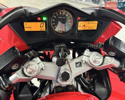 Хонда VFR 800F Interceptor, объемом двигателя 0.8 л и пробегом 17 тыс. км за 6399 $, фото 17 на Automoto.ua