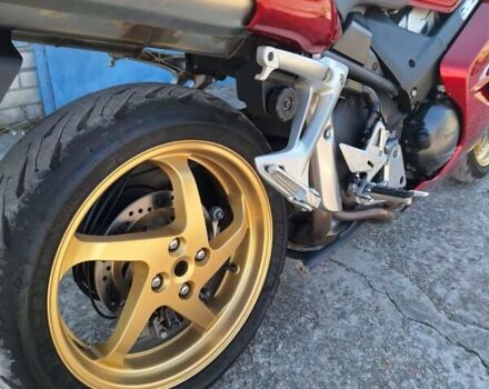 Хонда VFR 800F Interceptor, объемом двигателя 0 л и пробегом 13 тыс. км за 7400 $, фото 7 на Automoto.ua