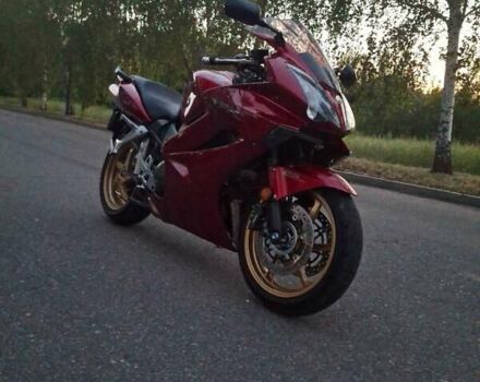 Хонда VFR 800F Interceptor, объемом двигателя 0 л и пробегом 13 тыс. км за 7400 $, фото 5 на Automoto.ua