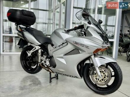Хонда VFR 800F Interceptor, объемом двигателя 0.8 л и пробегом 38 тыс. км за 5599 $, фото 1 на Automoto.ua