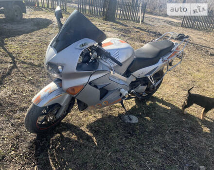 Сірий Хонда VFR 800F Interceptor, об'ємом двигуна 0.8 л та пробігом 86 тис. км за 3500 $, фото 15 на Automoto.ua