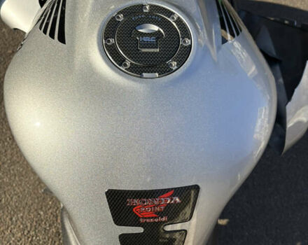 Серый Хонда VFR 800F Interceptor, объемом двигателя 0.78 л и пробегом 41 тыс. км за 4000 $, фото 20 на Automoto.ua