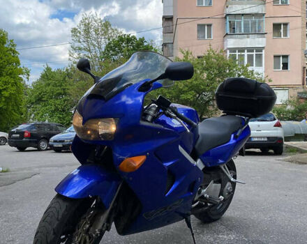 Синий Хонда VFR 800F Interceptor, объемом двигателя 0.8 л и пробегом 114 тыс. км за 3650 $, фото 1 на Automoto.ua