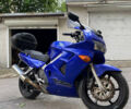 Синий Хонда VFR 800F Interceptor, объемом двигателя 0.8 л и пробегом 110 тыс. км за 4050 $, фото 1 на Automoto.ua