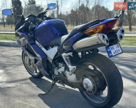Синий Хонда VFR 800F Interceptor, объемом двигателя 0.78 л и пробегом 30 тыс. км за 5600 $, фото 3 на Automoto.ua