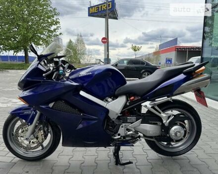 Синий Хонда VFR 800F Interceptor, объемом двигателя 0.8 л и пробегом 29 тыс. км за 5699 $, фото 5 на Automoto.ua