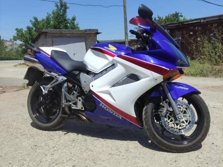 Синий Хонда VFR 800F Interceptor, объемом двигателя 0 л и пробегом 38 тыс. км за 5300 $, фото 1 на Automoto.ua