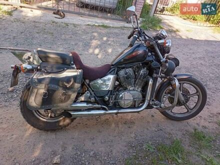 Хонда VT 700 1987 в Хмельницком на Automoto.ua Черный Хонда VT 700, объемом двигателя 0.7 л и пробегом 68 тыс. км за 2550 $, фото 1 на Automoto.ua