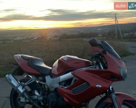 Черный Хонда VTR 1000F, объемом двигателя 0 л и пробегом 150 тыс. км за 2000 $, фото 3 на Automoto.ua