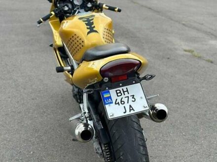 Хонда VTR 1000F 1997 в Славянске на Automoto.ua Хонда VTR 1000F, объемом двигателя 0.99 л и пробегом 37 тыс. км за 3300 $, фото 1 на Automoto.ua