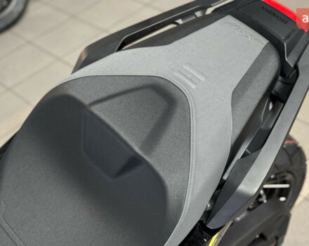 Хонда X-ADV 750, объемом двигателя 0 л и пробегом 0 тыс. км за 13065 $, фото 19 на Automoto.ua
