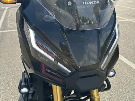 Хонда X-ADV 750, об'ємом двигуна 0 л та пробігом 17 тис. км за 10500 $, фото 1 на Automoto.ua