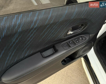 Білий Хонда X-NV, об'ємом двигуна 0 л та пробігом 135 тис. км за 15500 $, фото 23 на Automoto.ua